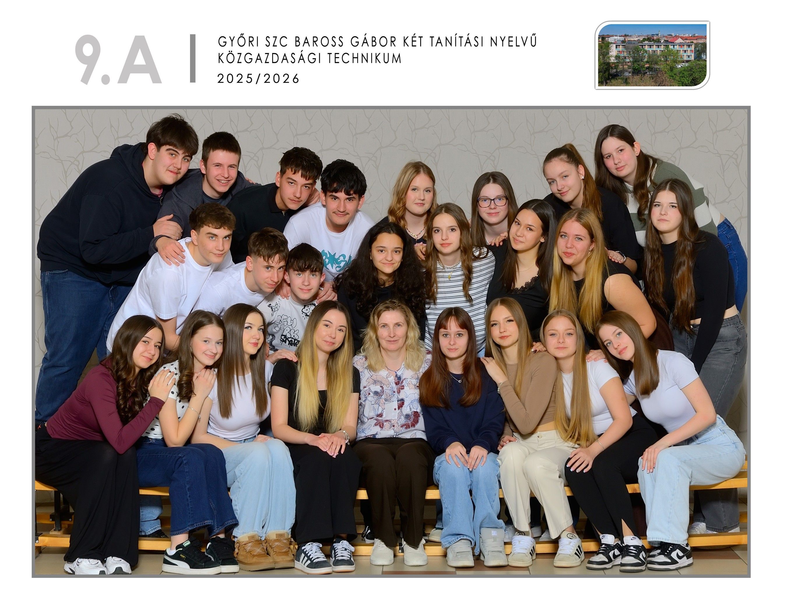 09A-3.JPG