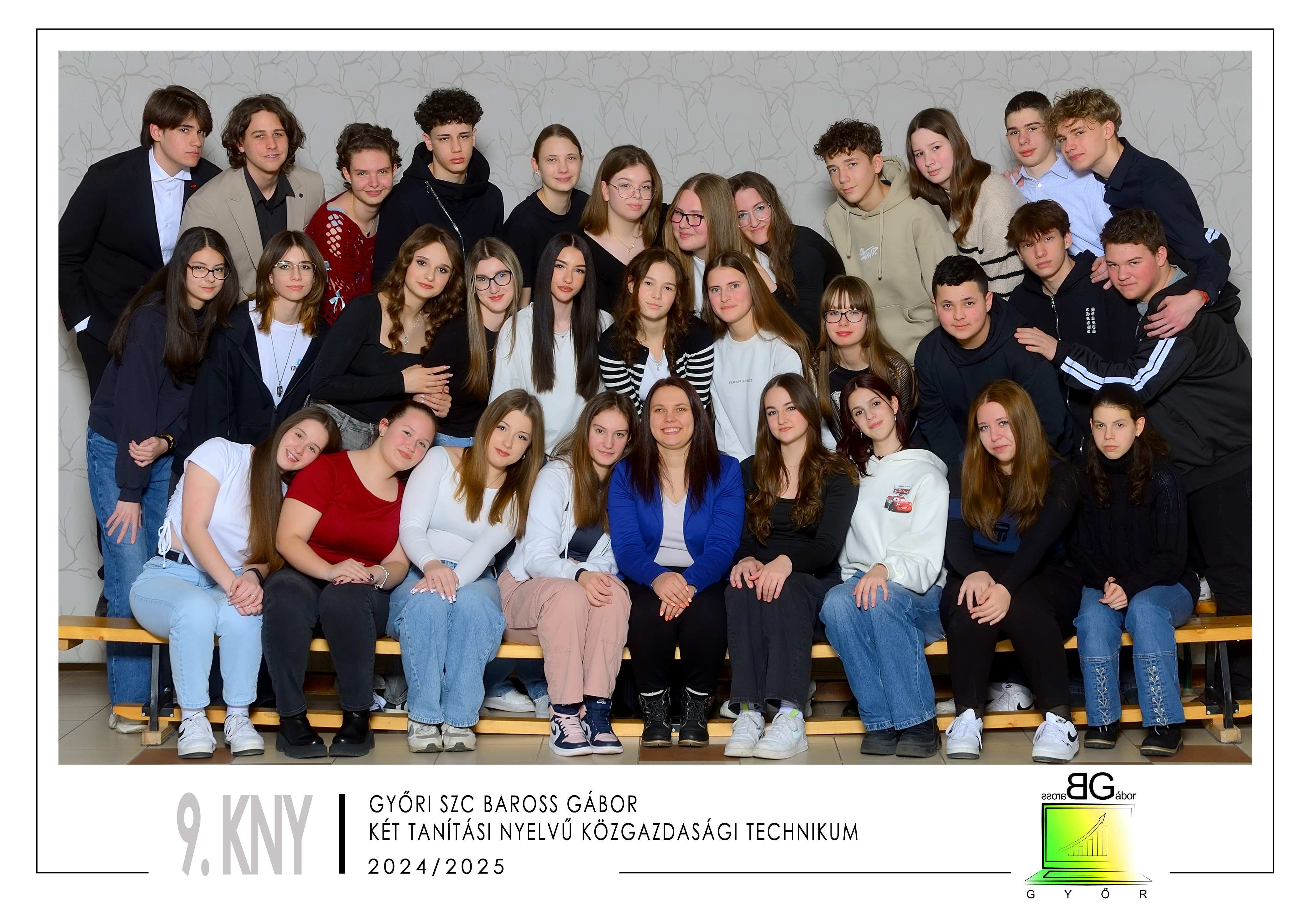 09KNY-3.JPG