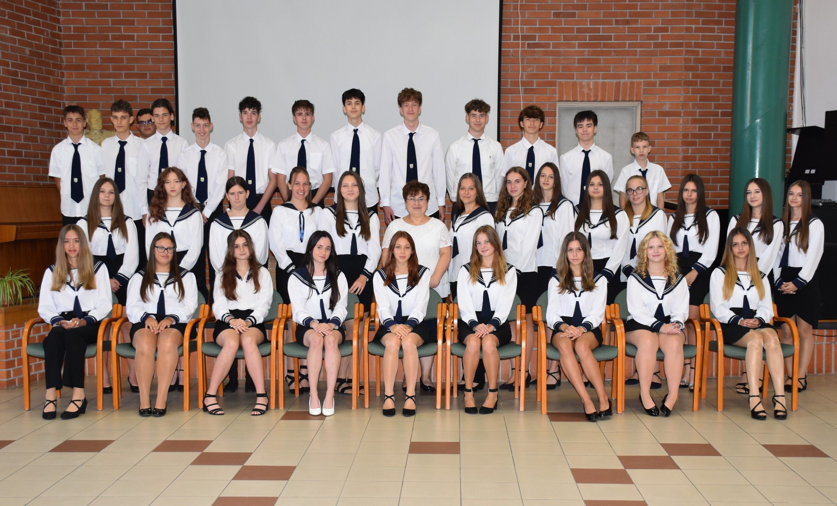9b.JPG