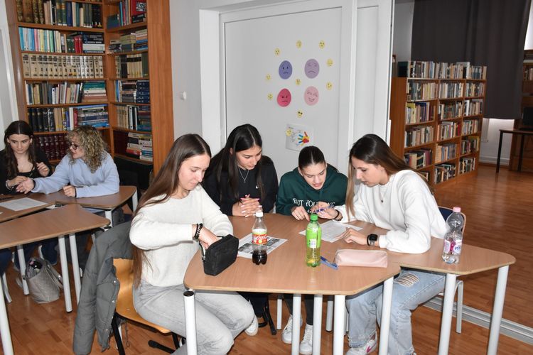 📚 BAROSS–VETÉLKEDŐ 2026