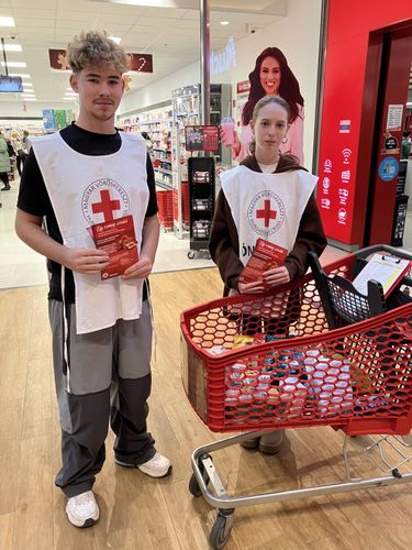 Auchan gyűjtés_11.JPG