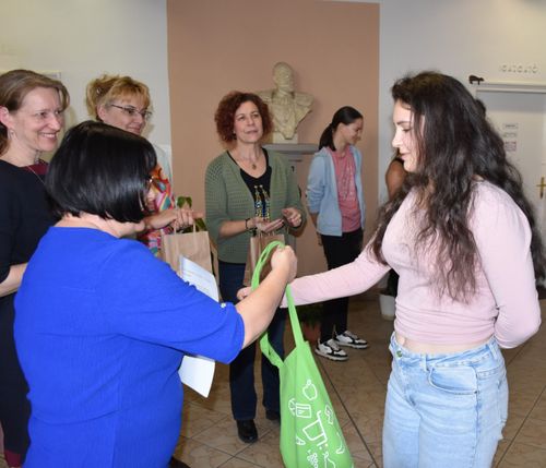 Nyelvi verseny a Pénz7 keretein belül!