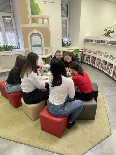 könyvtár4.jpg